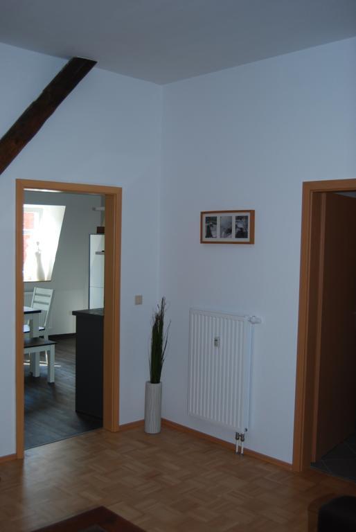 B2-Ferienwohnung Ерфурт Стая снимка