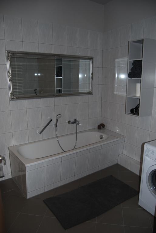 B2-Ferienwohnung Ерфурт Стая снимка