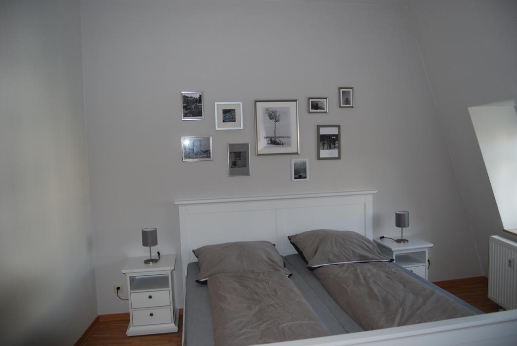 B2-Ferienwohnung Ерфурт Стая снимка