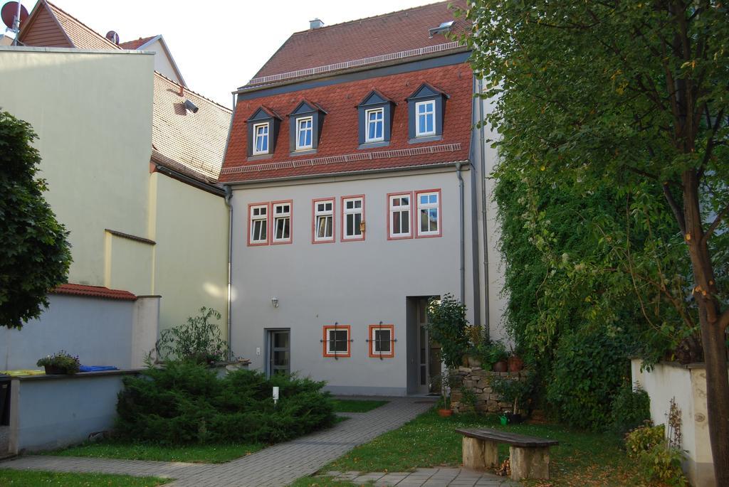 B2-Ferienwohnung Ерфурт Стая снимка